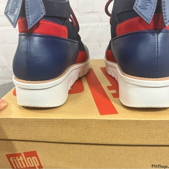 FIT FLOP GLACE KNIT ANKLE BOOTS in midnight blue size 7. - Picture 5 of 15